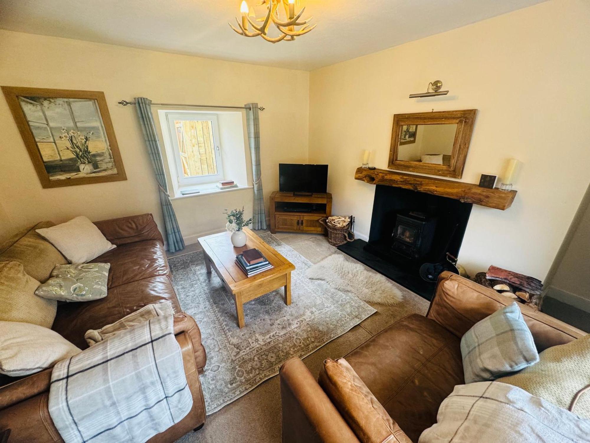 Rosemount Cottage One- Highland Cottage Garve Εξωτερικό φωτογραφία